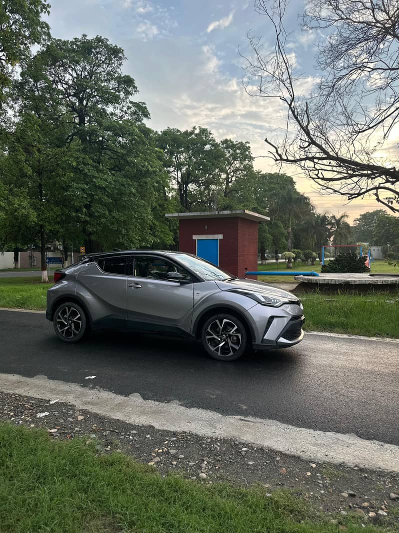 Toyota C-HR 2019 1.2 turbo 3