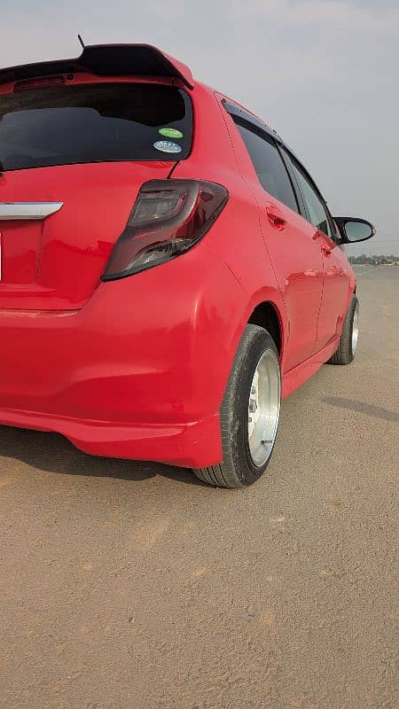 Toyota Vitz 1.0  2013 12