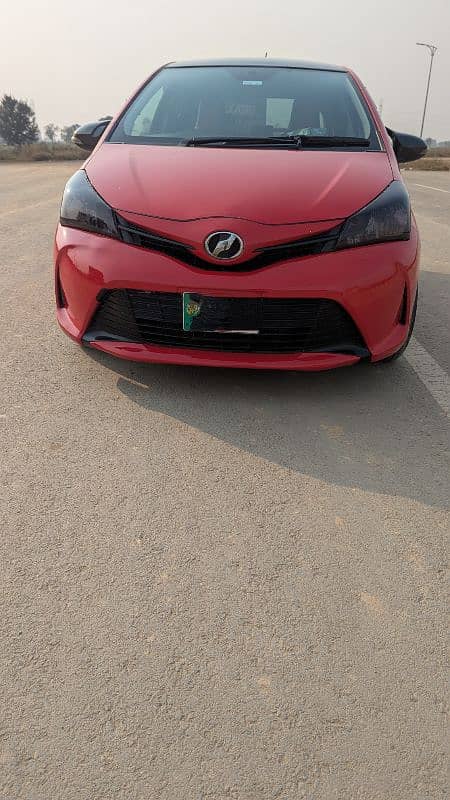 Toyota Vitz 1.0  2013 13