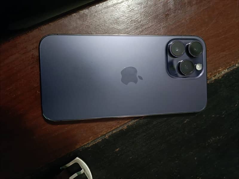 Iphone 14 pro max 256GB PTA Approved 4