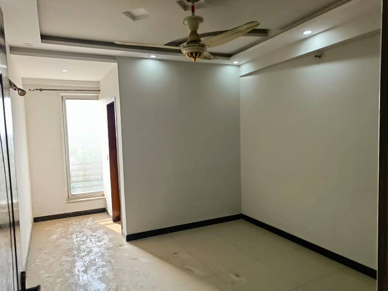 Two Bed Non frunished Apartment For sale in Bahria Town Lahore 3