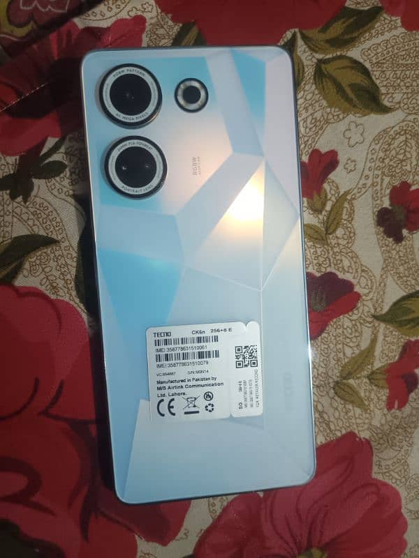 TECNO CAMON 20 0