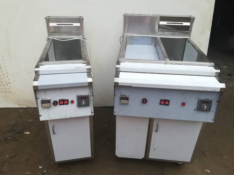 Working prep tables fryer Panini grill proofer pizza oven commercial 5