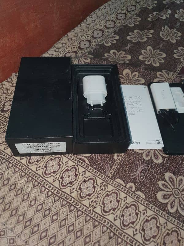 Samsung s10plus complete box 2