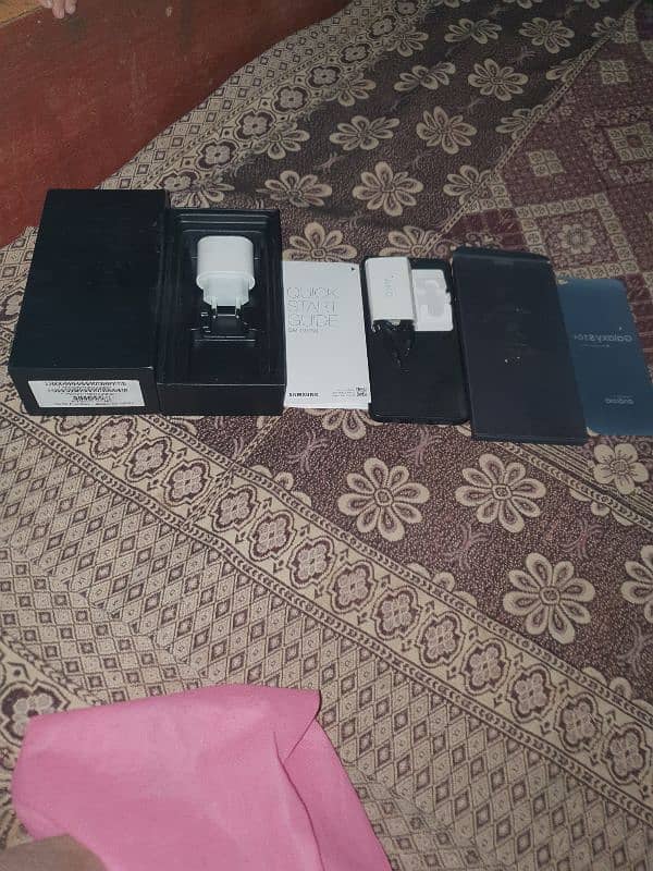 Samsung s10plus complete box 3