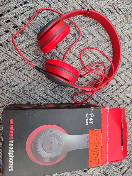 P47 5.0+ EDR Wireless headphones 1