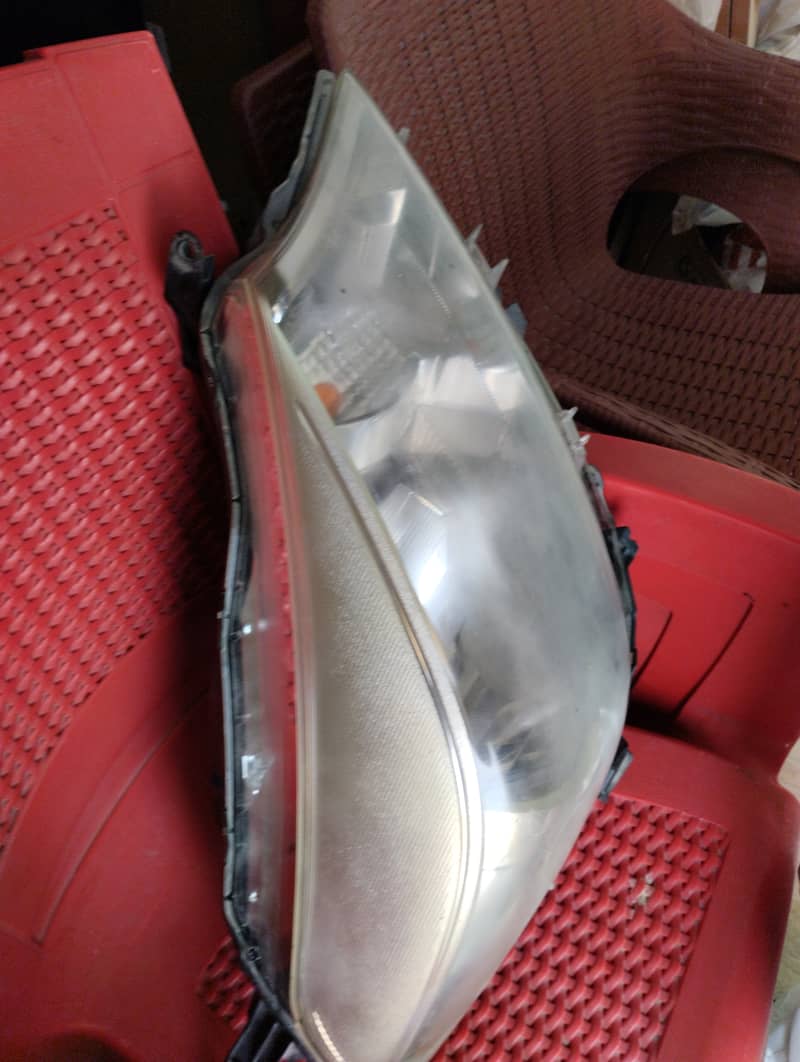 Vitz 2013 Headlight Left side (Driver side) 5