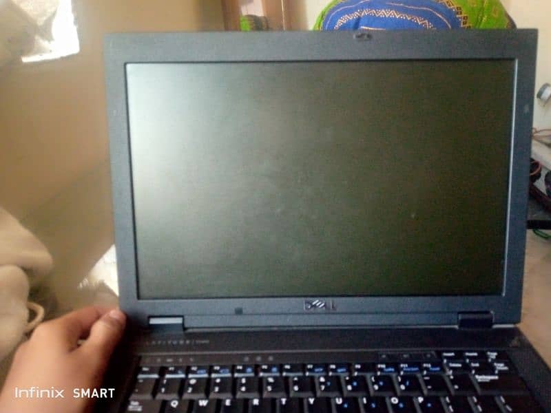 good condition Dell E latitude E5400 3