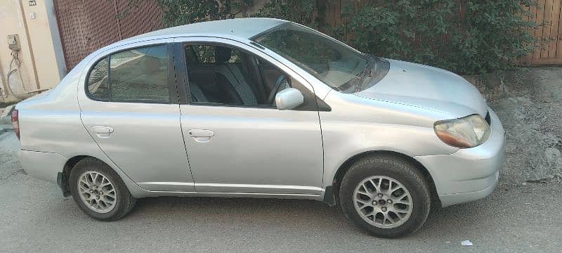 Toyota Platz 2000 6