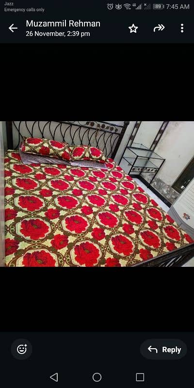 iron bed good condition 1