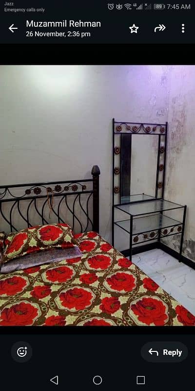 iron bed good condition 2