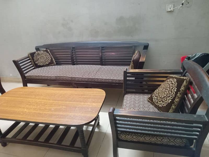 wooden 5 seater sofa set 0