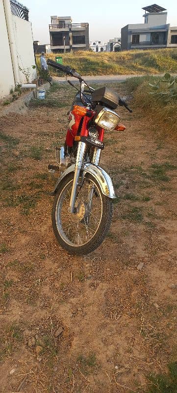 Hi Speed Bike for sale only 700 km driven 2