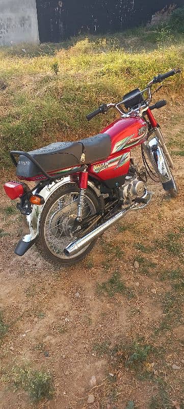 Hi Speed Bike for sale only 700 km driven 3