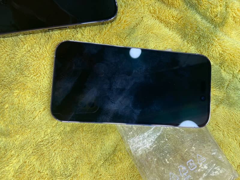 I phone 14 pro 128gb pta approved 5