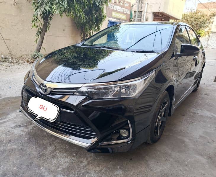 Toyota Corolla GLI 2015 0