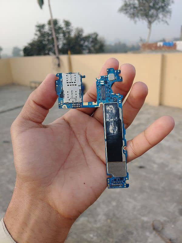 lg g7 non pta motherboard just wifi issue 1