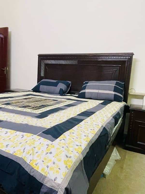 New Bed to sell urgently 6