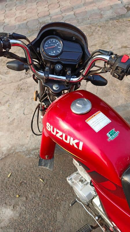 Suzuki GD 110 4