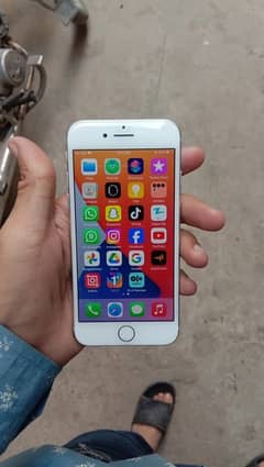 IPhone 7 Non PTA 32gb silver colour