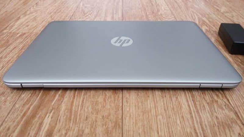 Hp Laptop Elitebook with Touch Screen 2