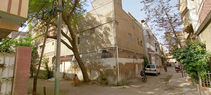 SECTOR 5-C/2 SIX BY SIX CORNER, GROUND PLUS ONE HOUSE, NORTH KARACHI 2