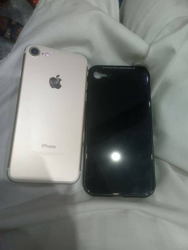 iPhone 7 good condition 4