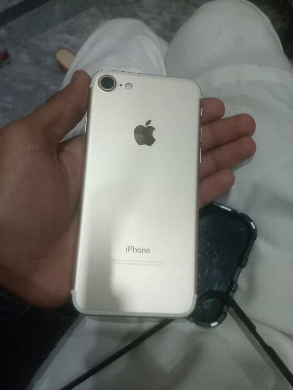 iPhone 7 good condition 6