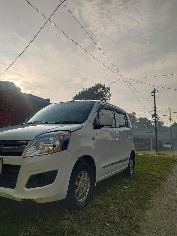 Suzuki Wagon R 2018 1