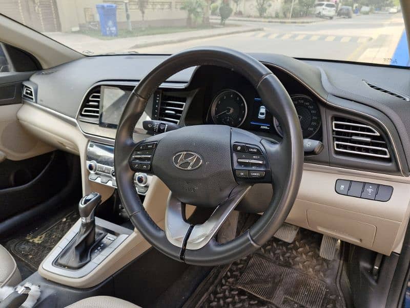 Hyundai Elantra 2022 2.0 GLS 8