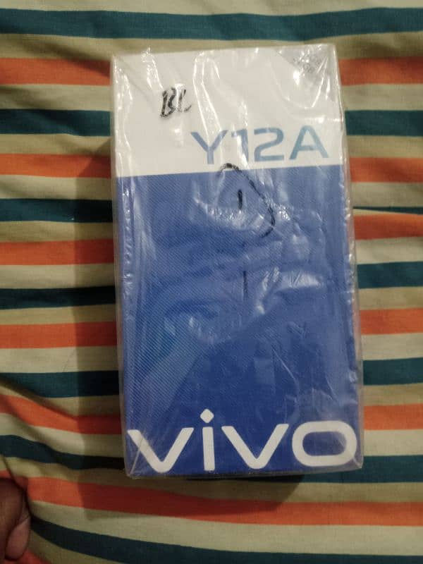 vivo a12A 3+32 only box read ad first then text me exchange possibl ha 7