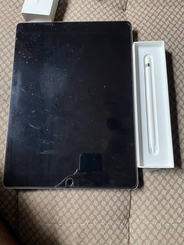 Apple Ipad Pro 12.9 2nd Genereation 2