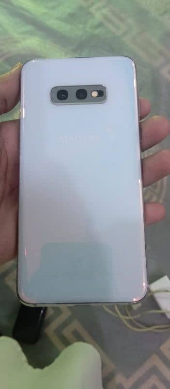 Samsung galaxy s10e 6ghram 128gb 1