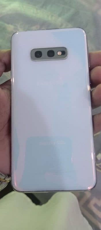 Samsung galaxy s10e 6ghram 128gb 3