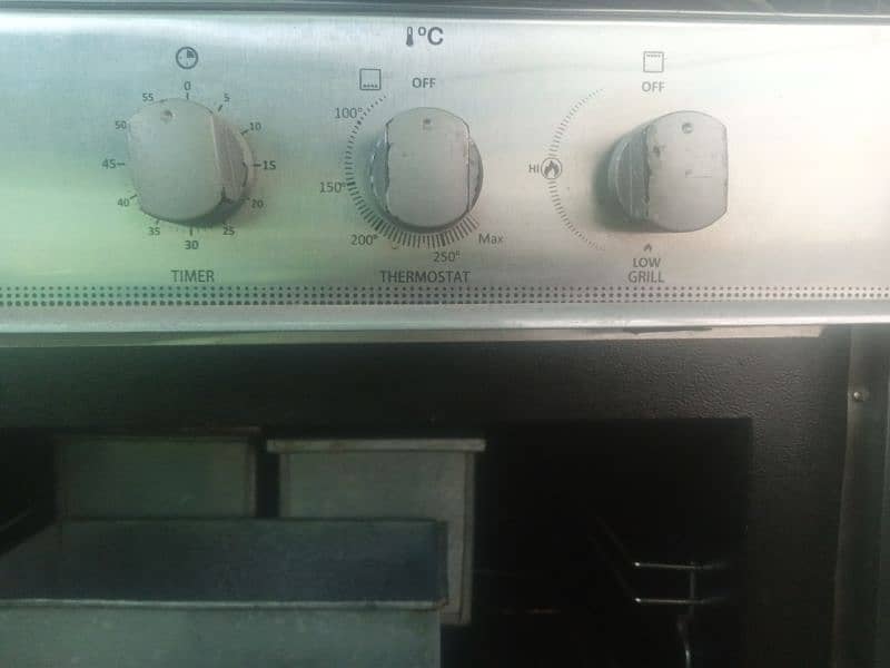 Gas oven 4