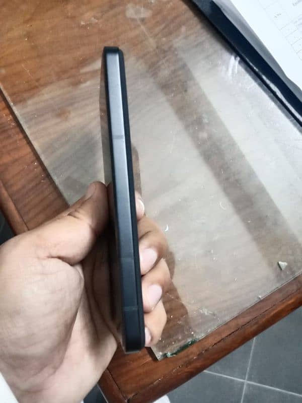 Asus Zenfone 10 - 8/128 - urgent sale 9