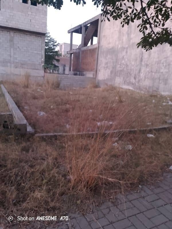 6 Marla main commercial plot for sale location ghuri town phase 7 isb 2