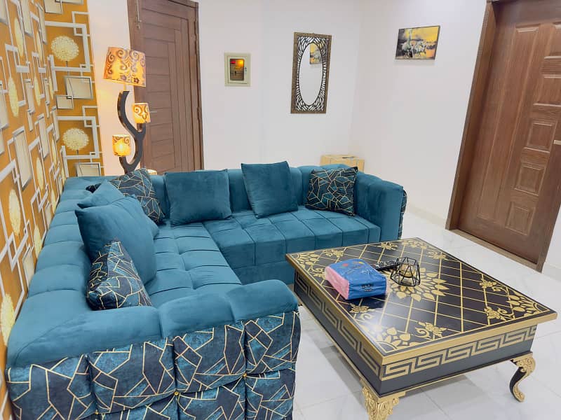 One bedroom VIP apartment for rent on daily basis in bahria town 5