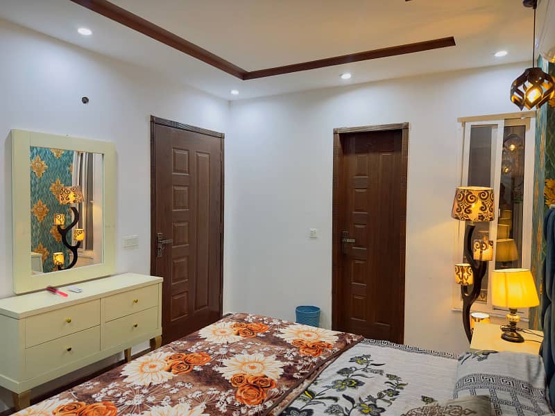 One bedroom VIP apartment for rent on daily basis in bahria town 8