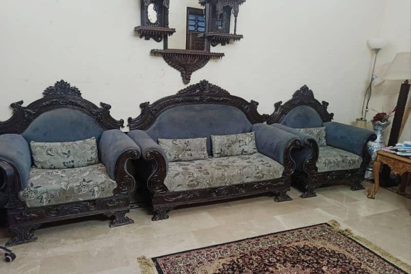 7 seater chinoti sofa set for sale 8