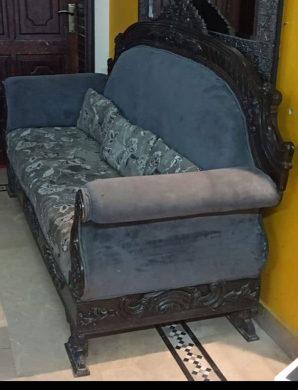 7 seater chinoti sofa set for sale 11