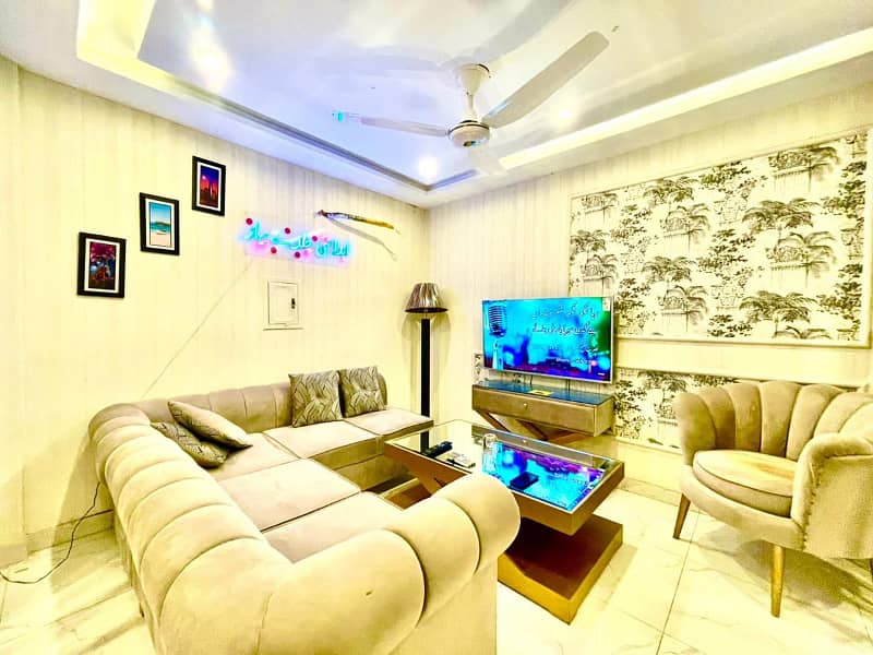 1 Bedroom VIP Full furnish flat per day available in Bahria town Lahore 8