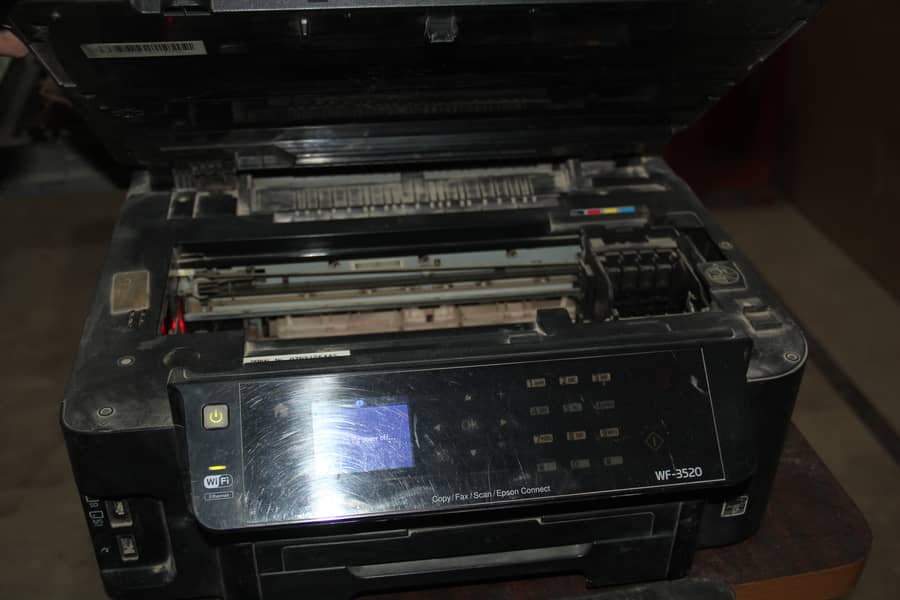 epson WF 3520 printer on hai bakki nahi pata ink nahi hai 3