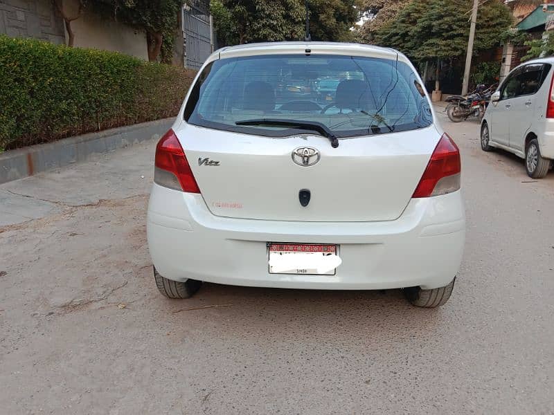 Toyota Vitz 2008 1