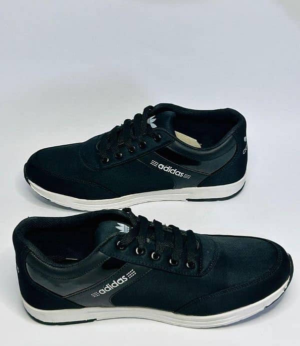 leather sports shoes.   (mobile number:03709209642) 3