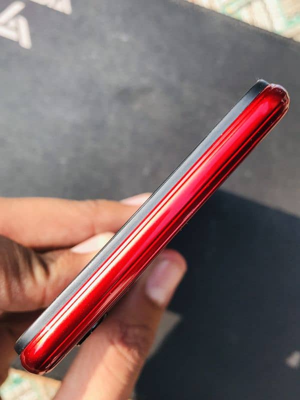 vivo y83 4/128GB condition 10/10 2