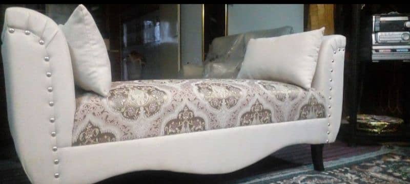 Very beautiful heavy comfortable Molty foam dewan03335138001 0