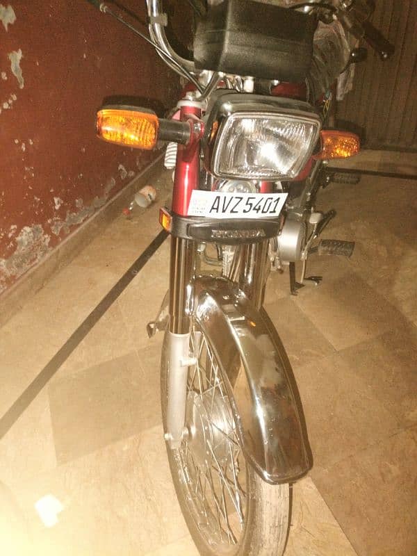 Honda cd70 for sale ak hath Chali ha 1