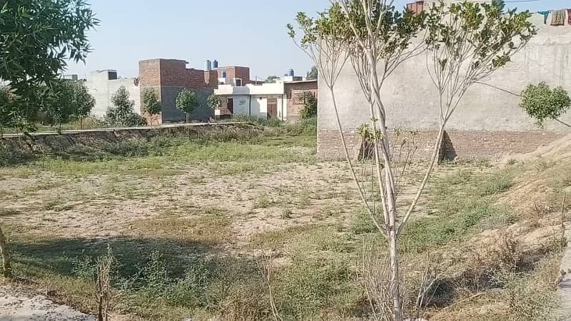 10 Marla plot near ferozpur road and new defence road Kahna nau Lahore 1