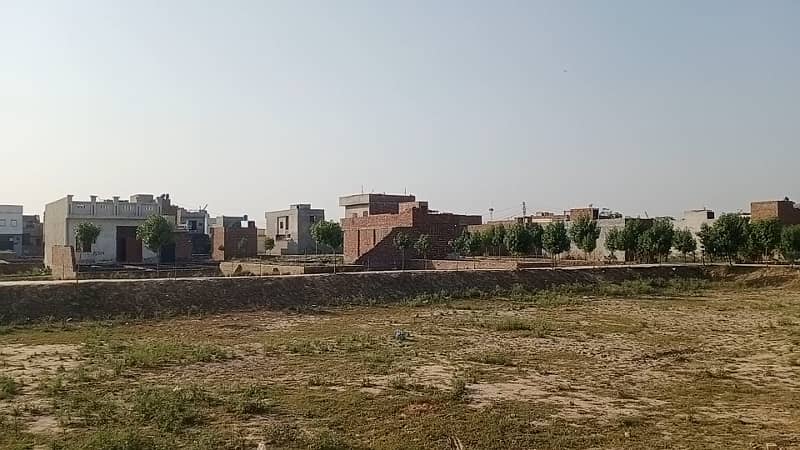 10 Marla plot near ferozpur road and new defence road Kahna nau Lahore 7